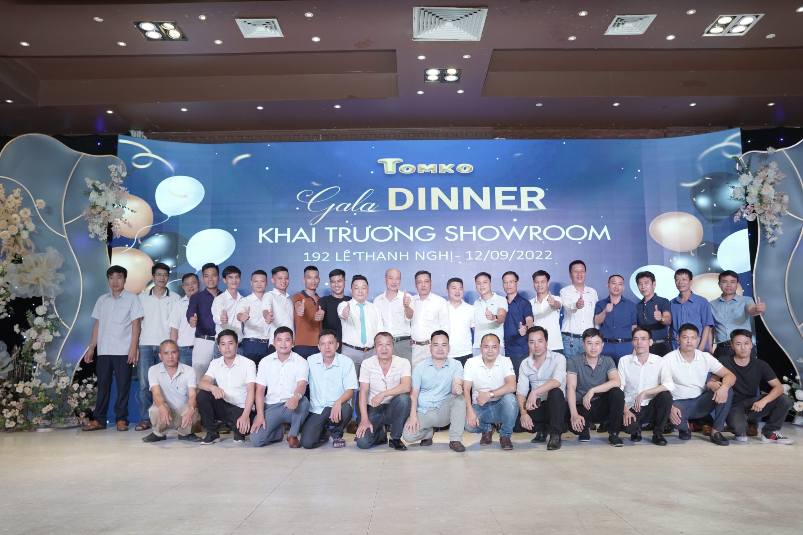 anh gala dinner khai truong showroom tomko 192 le thanh nghi 1